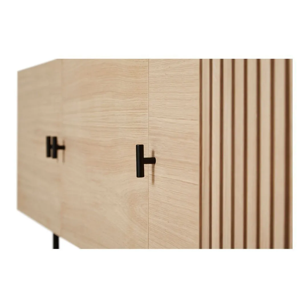 Array Sideboard