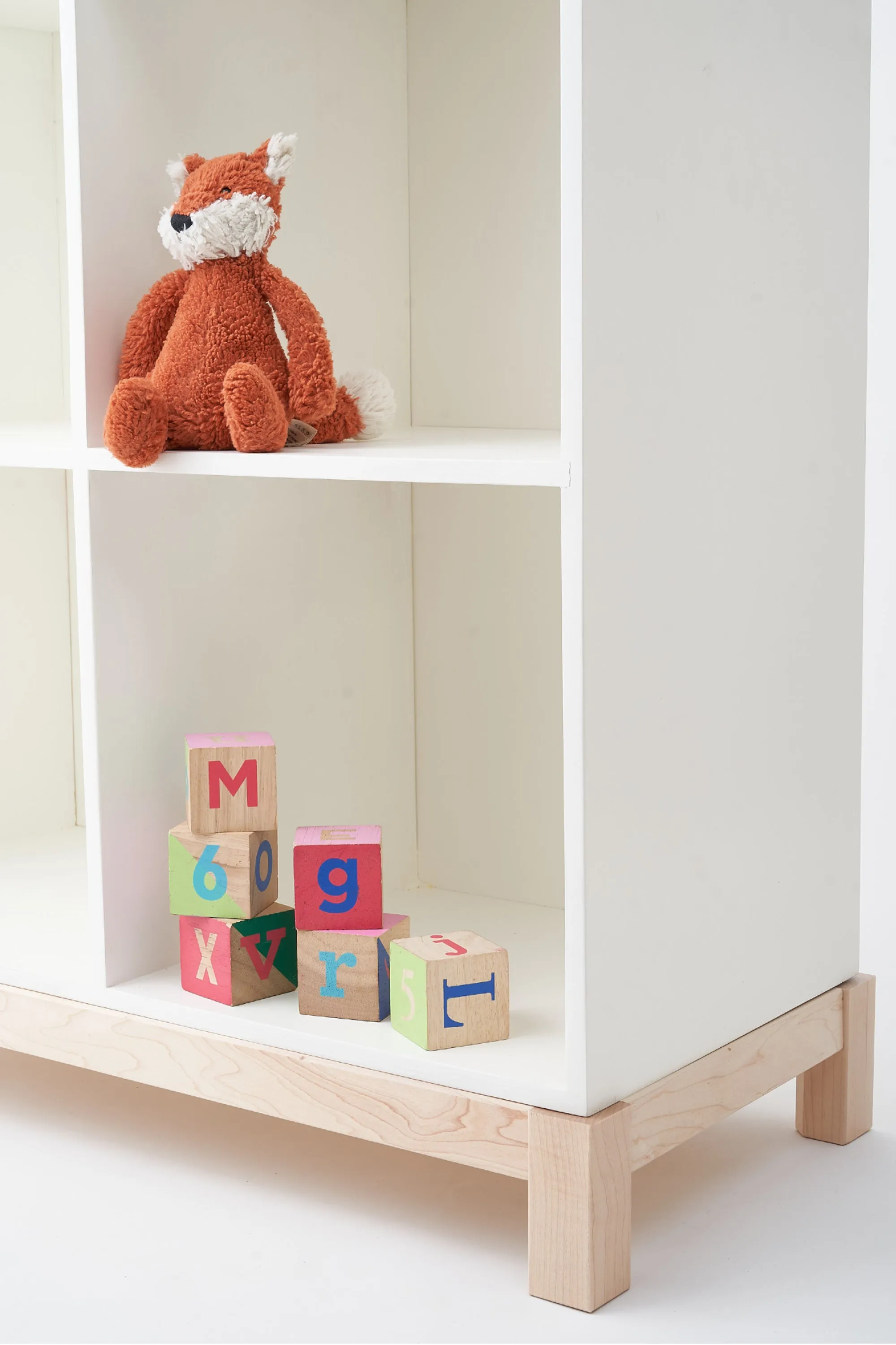 Cubby Bookshelf